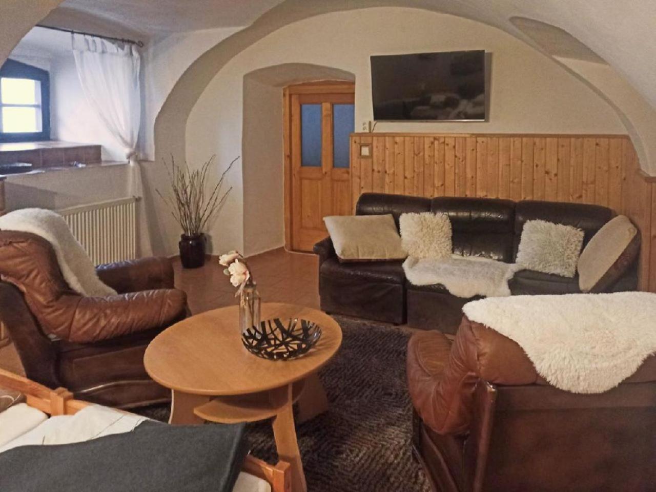 Apartmany Ziakova - Ubytovani Nove Hrady 111 المظهر الخارجي الصورة